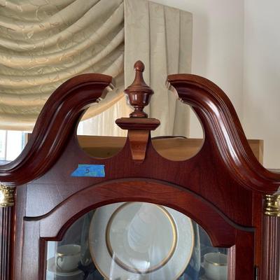 Corner Curio Cabinet w/Light
