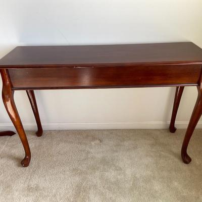 Queen Anne Style Desk