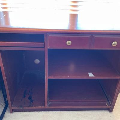 Office/Student Desk in Cherry Wood Finish