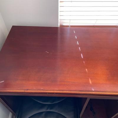 Office/Student Desk in Cherry Wood Finish