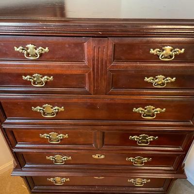 Bassett Furniture Chippendale Chest of Drawers