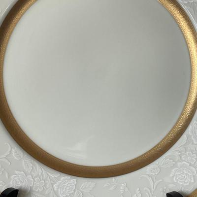 Mikasa Lace Print with Gold Trim Fine China Set of 5