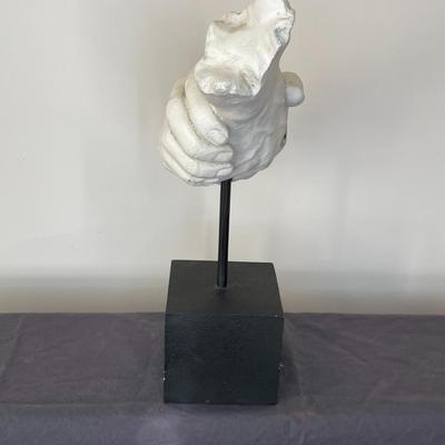 TMS Menagerie Da Vinci Handshake Statue