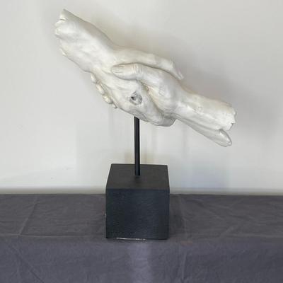 TMS Menagerie Da Vinci Handshake Statue