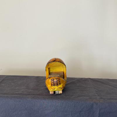 Wooden Decorative Items