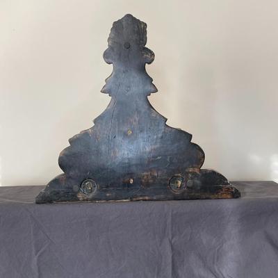 Wooden Carved Wooden Decorative Shelf