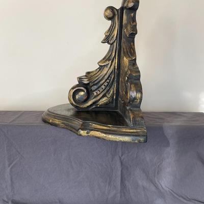Wooden Carved Wooden Decorative Shelf