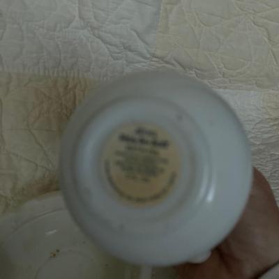Avon cruet & basin