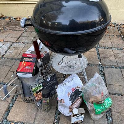 150. Weber BBQ Charcoal Grill