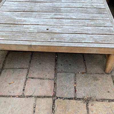 156. 4-Piece ARTICLE -Outdoor Acacia Furniture Set