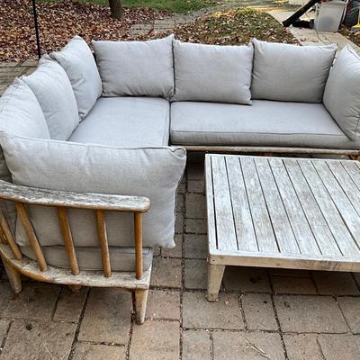 156. 4-Piece ARTICLE -Outdoor Acacia Furniture Set