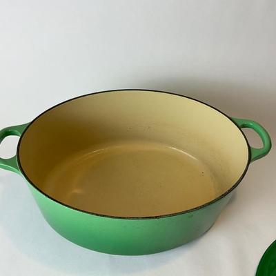 158. Le Creuset Green Oval Signature Enamel Cast Iron Dutch Oven
