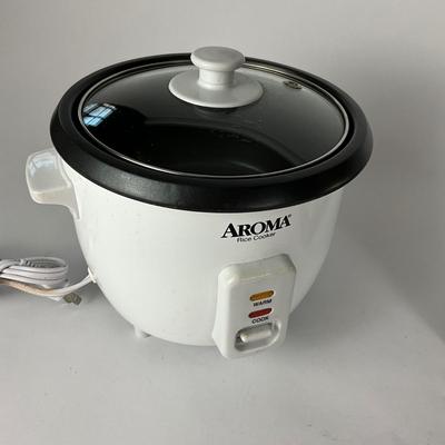 164. Cuisinart Toaster and Small Rice Cooker