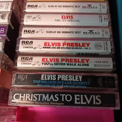 ELVIS PRESLEY MUSIC ON CASSETTE