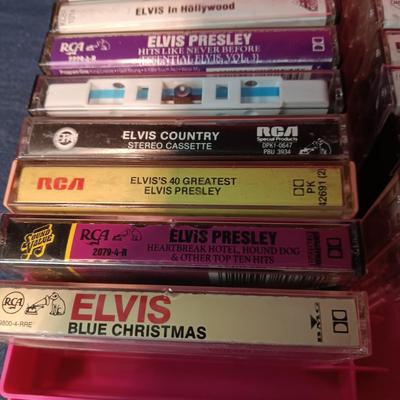 ELVIS PRESLEY MUSIC ON CASSETTE