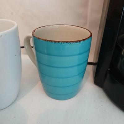 Krups Proforma coffee maker with six coffee mugs