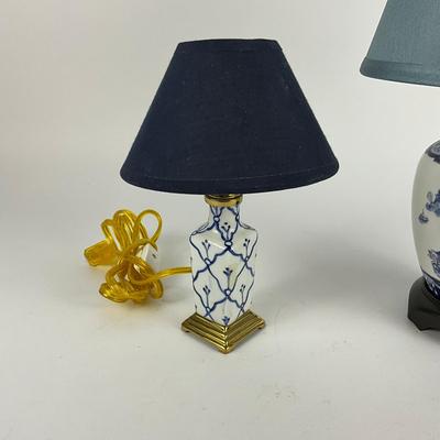 312 Two Small Blue & White Lamps