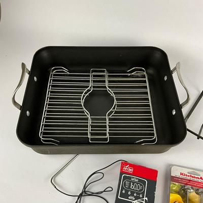 313 Calphalon Style Roaster Pan