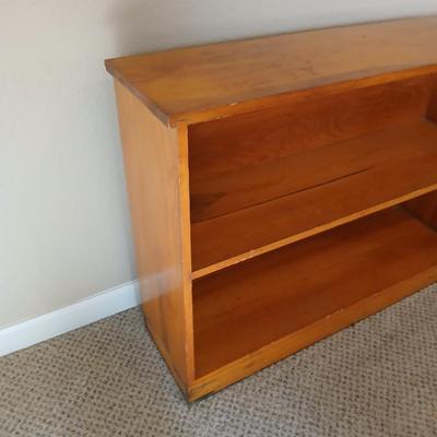 Small Pine bookshelf