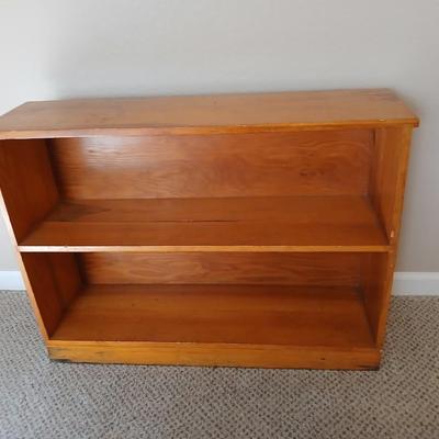 Small Pine bookshelf