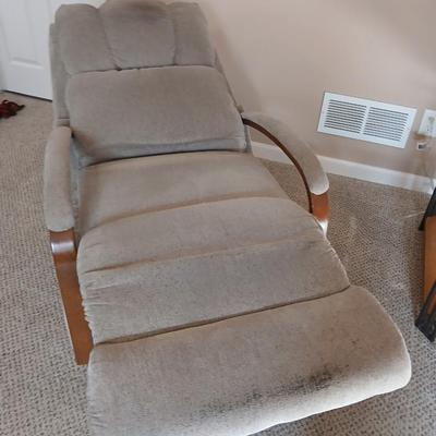 La-Z-Boy rocking reclining chair light grey fabric upholstery