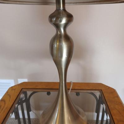 25" Lamp with metal lamp shade