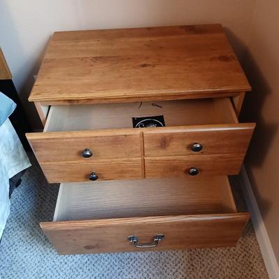 Ashley Furniture Signature Design two drawer nightstand (2 of 2)