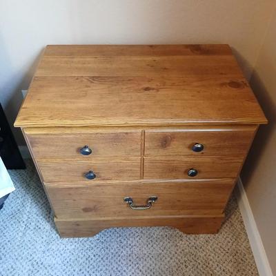 Ashley Furniture Signature Design two drawer nightstand (2 of 2)