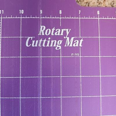 Crafting cutters and Rotary cutting mat -Fabric cutting board - Rotart cutter - scissors - Interchangeable hole punch and eyelet pliers plus