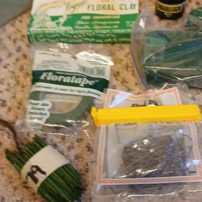 Crafting of all kinds - embossing - crocheting - scrapbooks -Flower arrangement incl. glue gun - clay and more