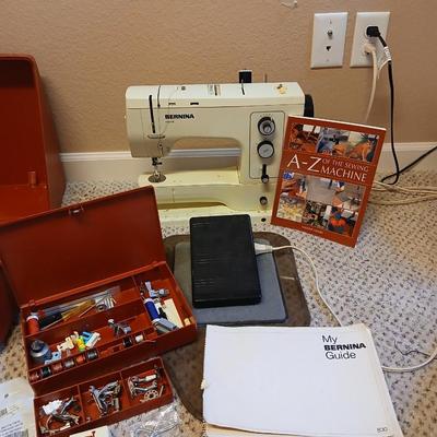 Nice working Bernina sewing machine - complete with -foot pedal- manual - needles - and case full of accessories