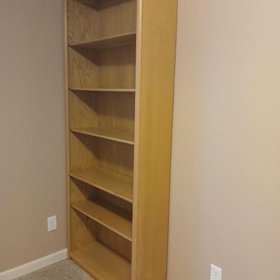 Aspen Furniture Designs cont. bookcase / bookshelf with 4 adjustable shelves