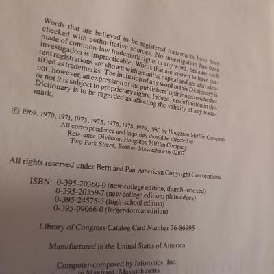America Books - We the People -The Presidents of the United States - American Heritage College dictionary