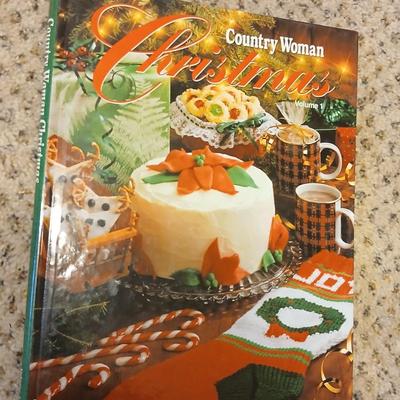 Christmas - books - figures - snow globe - Kitchen towels and more