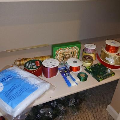 Christmas - Decorative rolls of ribbon - greeting cards - lantern wicks and faux snow