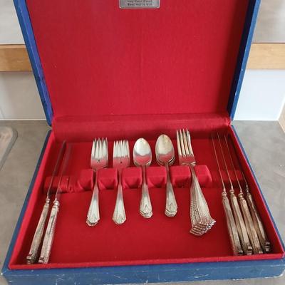 Vernon Silverplate flatware