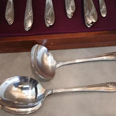 Oneida Community Tudor Plate flatware
