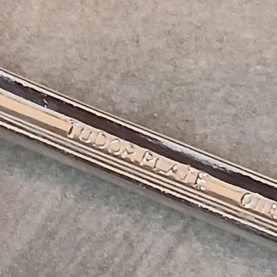 Oneida Community Tudor Plate flatware