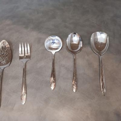 Oneida Community Tudor Plate flatware