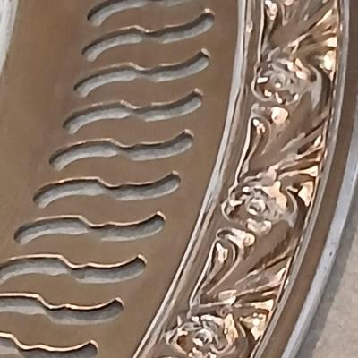 Beautiful Wm Rogers 711 silver plate platter with divided glass dish and silverplate spoon