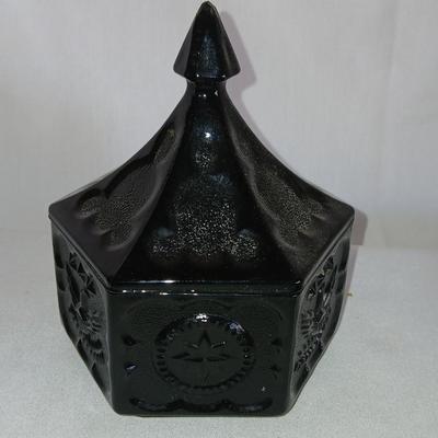 Large OGGI salt & Pepper shakers - Black bird pie funnel - and a Colonial Black Tiara Hexagon Candy Box