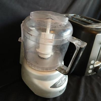 2 slice toaster and a Cuisinart mini prep plus