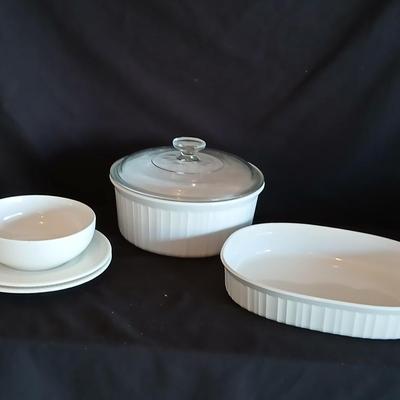 Corning baking oven proof dishes with mainstays plate and bowl