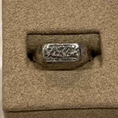 Vintage Sterling ring & metal heart scarf holder