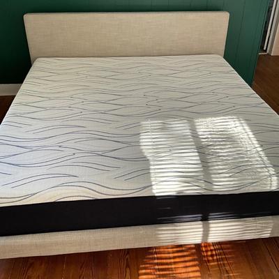 115 ARTICLE Tessu Gray Glaze King Bed (A)