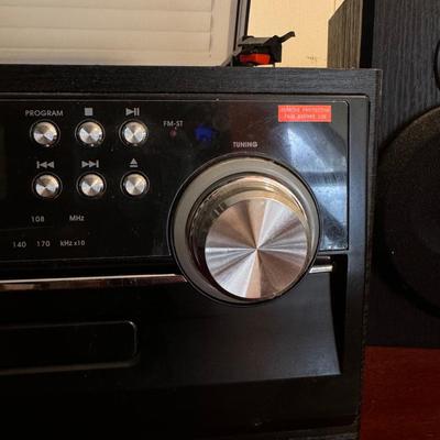 Jensen 3-Speed Stereo Turntable with CD and Cassette Music System - Collection of Vinyl included (UB-DZ)