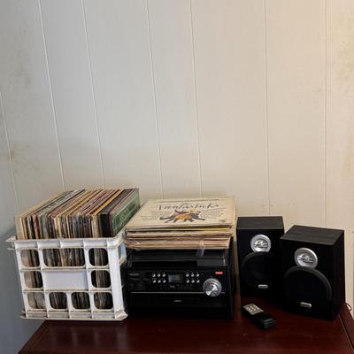 Jensen 3-Speed Stereo Turntable with CD and Cassette Music System - Collection of Vinyl included (UB-DZ)