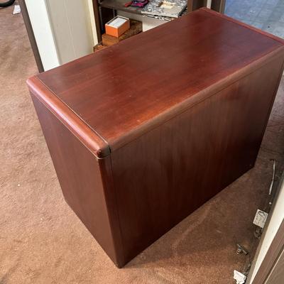Two Drawer Wooden File Cabinet (UL-DZ)