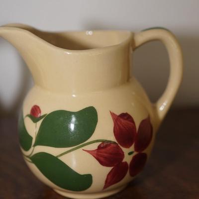 GROUPING OF FOUR WATTS WEAR 4" PITCHERS OF DIFFERENT PATTERNS