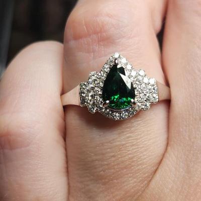 14k White Gold 1.51 Cttw Pear Tsavorite Diamond Ring Size 12